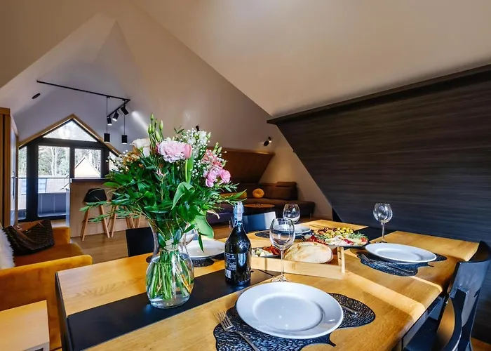 Elkowy Zakatek, Odkryj-zakopane